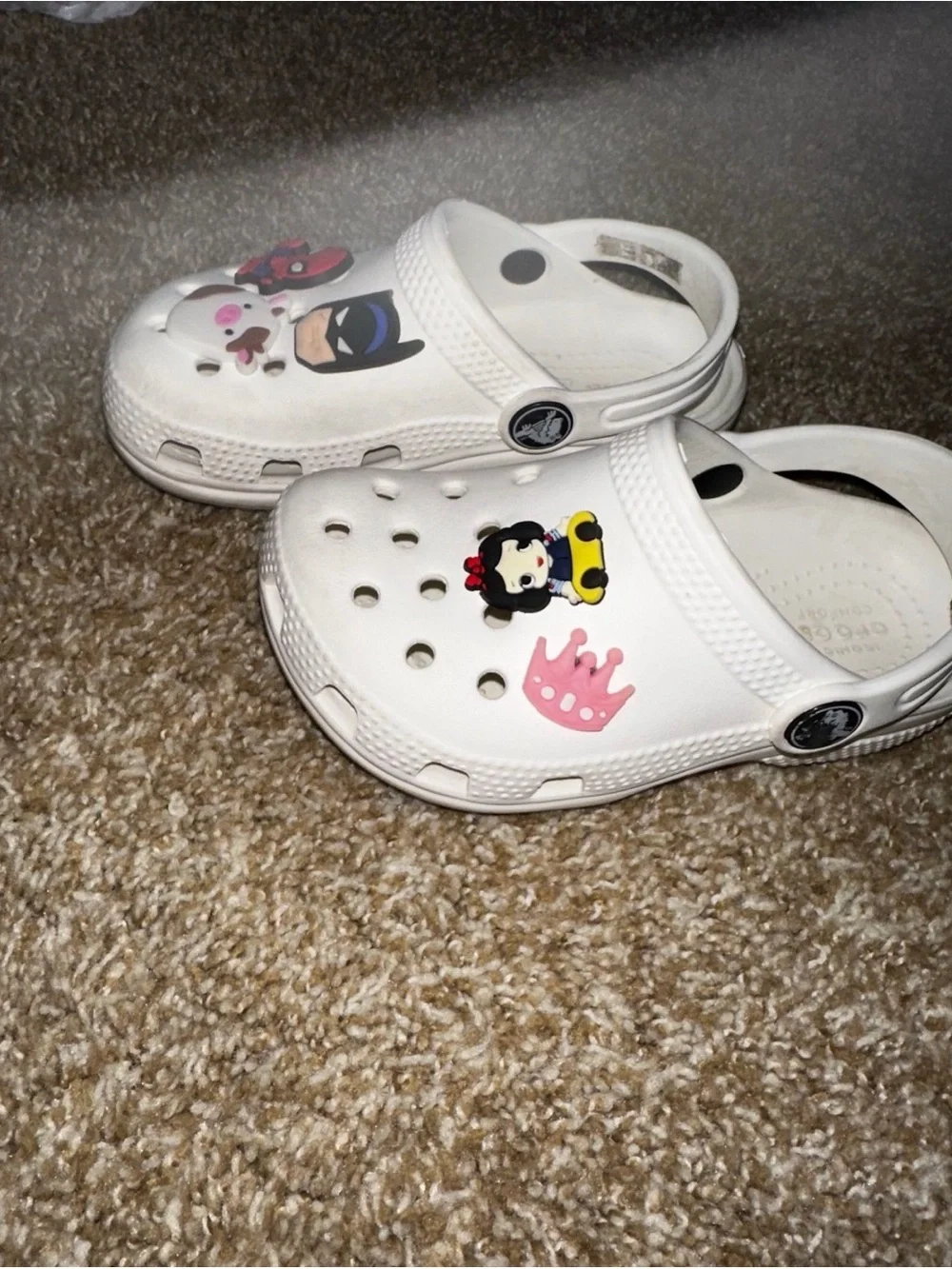 CROCS White Kids Clog Sandals with Pink Crown and Character Charms
